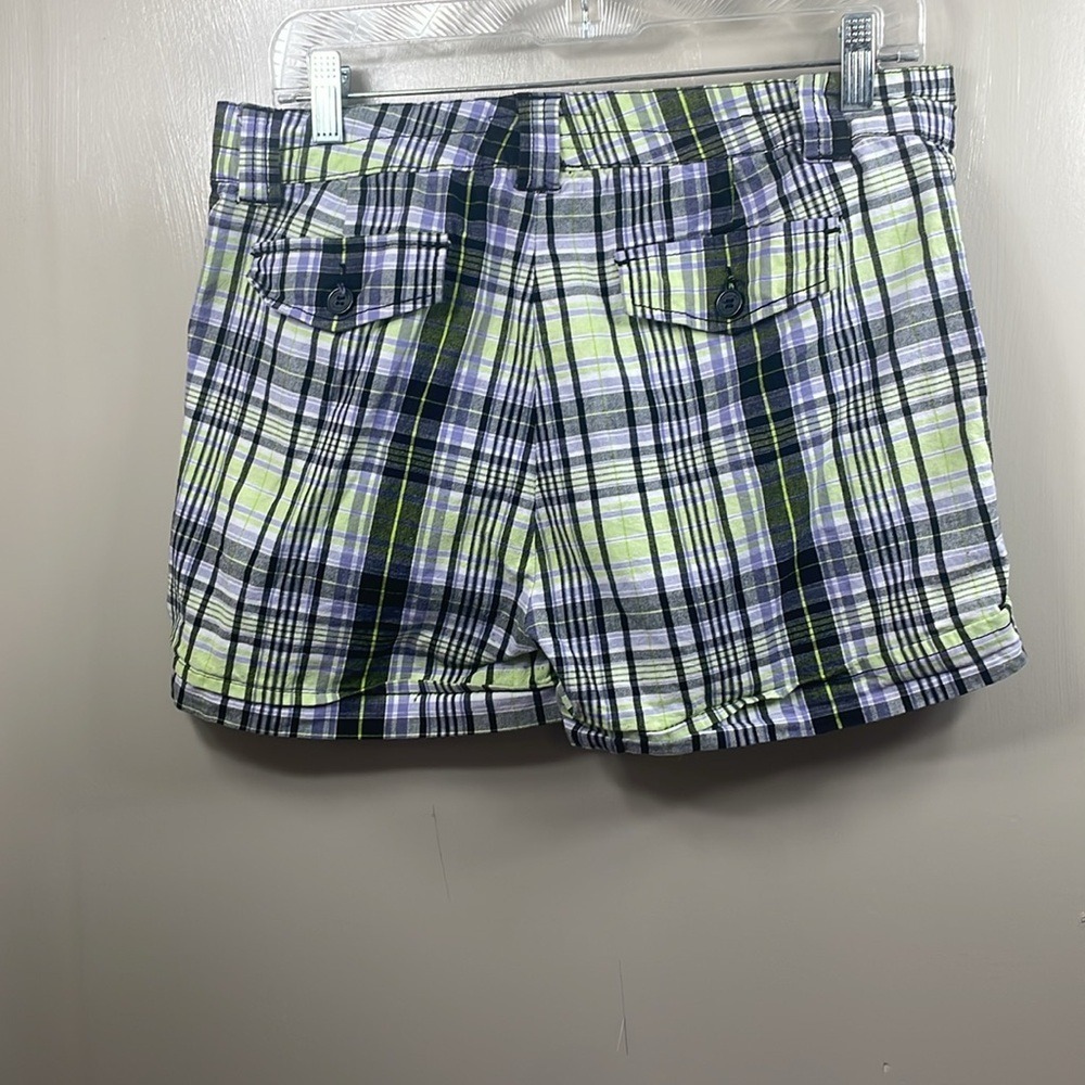 MTL More‎ to Love Plaid Shorts Size 14 Green Black Casual - Picture 4 of 10